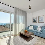 Apartman Luxury Charm With Pool Trogir