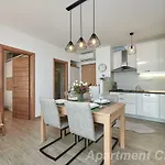 Apartman Luxury Charm With Pool Trogir