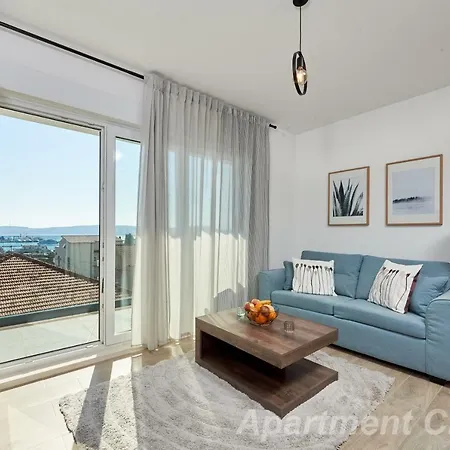 Apartamento Luxury Charm With Pool Trogir