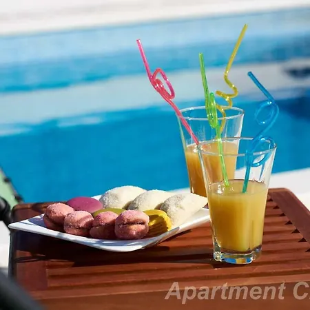 アパート Luxury Charm With Pool *